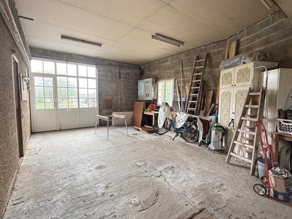 Salles-sur-Mer (17220) Maison de plain-pied 3 chambres avec terrain de 3 600 m² à Salles-sur-Mer