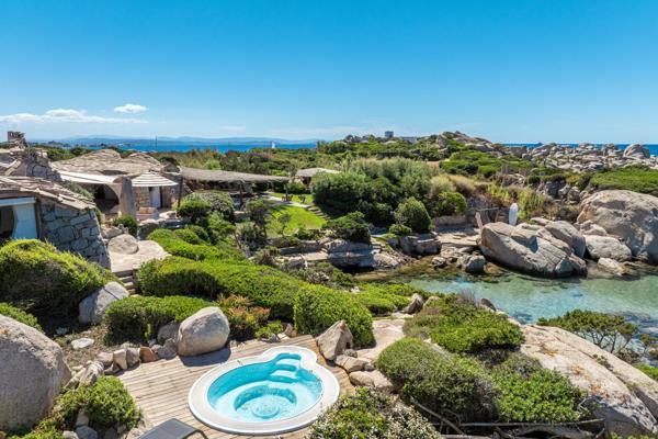 Vente Villa de luxe Bonifacio 14 Pièces 600 m²