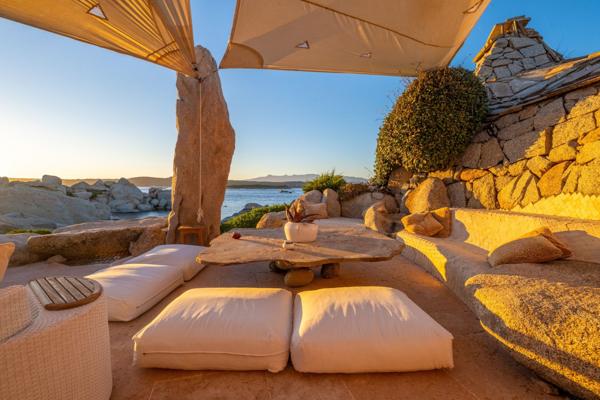 Vente Villa de luxe Bonifacio 14 Pièces 600 m²