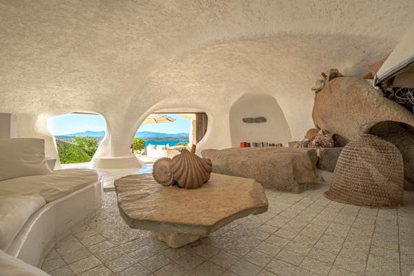 Vente Villa de luxe Bonifacio 14 Pièces 600 m²