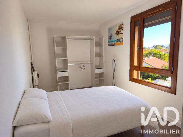 Location appartement 3 pièces 67 m² Tarbes