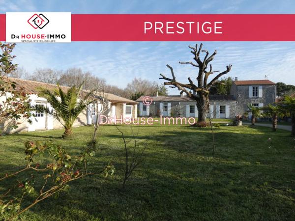 Maison à vendre 10 pièces de 300 m²