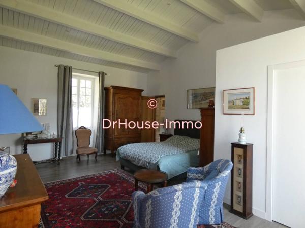 Maison à vendre 10 pièces de 300 m²