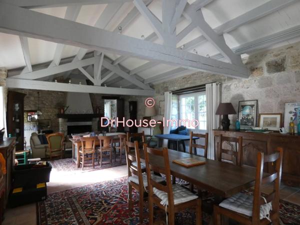 Maison à vendre 10 pièces de 300 m²