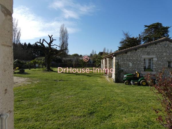 Maison à vendre 10 pièces de 300 m²