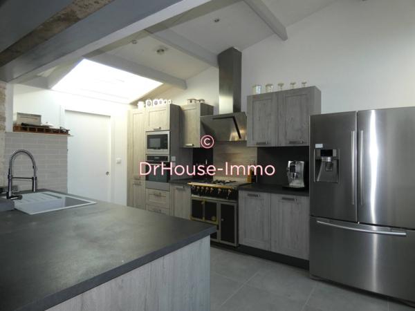 Maison à vendre 10 pièces de 300 m²