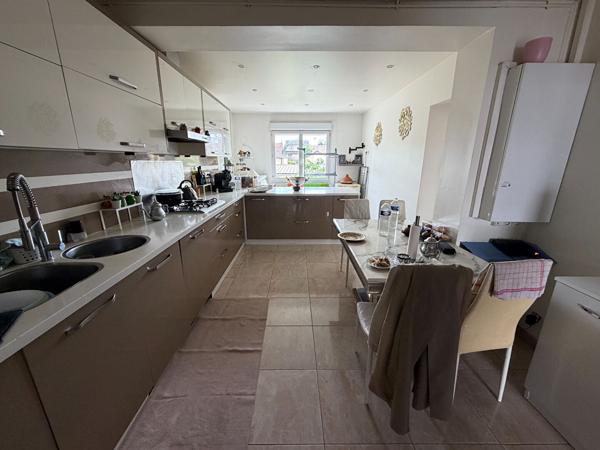 Immeuble 17 pièces 350 m2
