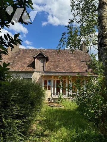 MAISON ANCIENNE A RESTAURER 