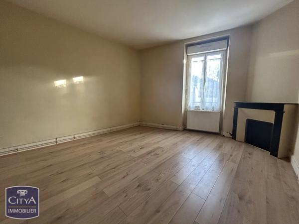 Immeuble à vendre 167m² Bourges (18000)