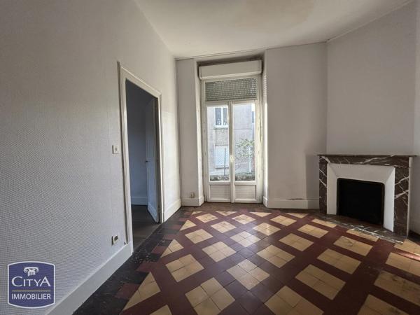Immeuble à vendre 167m² Bourges (18000)