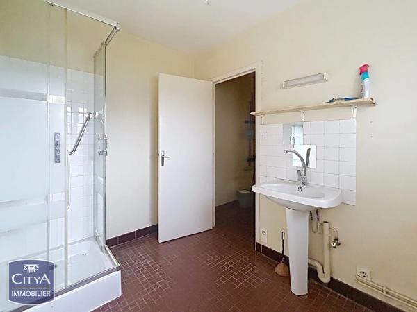 Immeuble à vendre 167m² Bourges (18000)