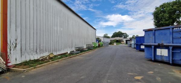 Local D’activité 250m² – St christophe du bois