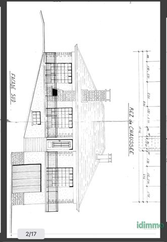 Maison de 259m2 sur 2 niveaux avec 640m2 terrain  Vénissieux (69200)