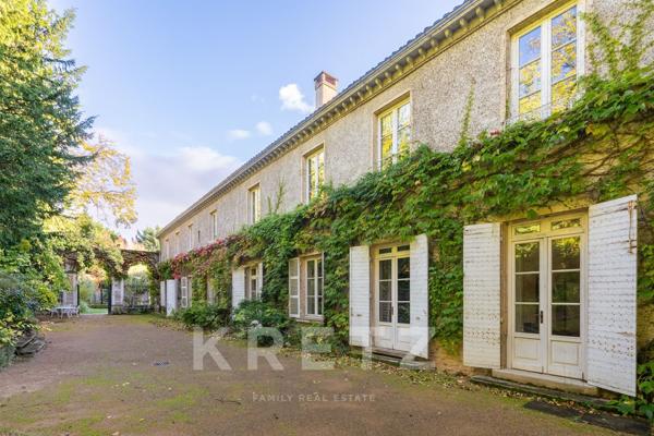 Ancien couvent et son parc de 2 Ha.