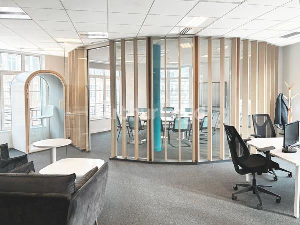 Bureaux à louer à Lille centre dans immeuble rénové lumineux et accessible