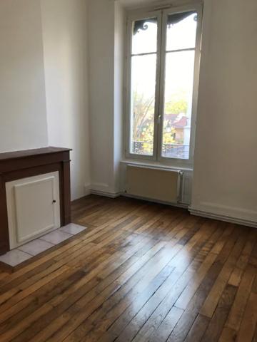 Appartement à louer à Oullins-Pierre-Bénite (69600)