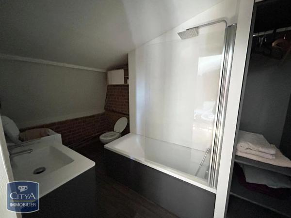 Appartement à louer 1 pièce 25.12m² Valenciennes (59300)