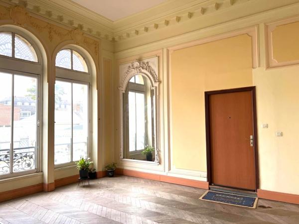 Grand appartement T3 de 94,75 m² avec une cave