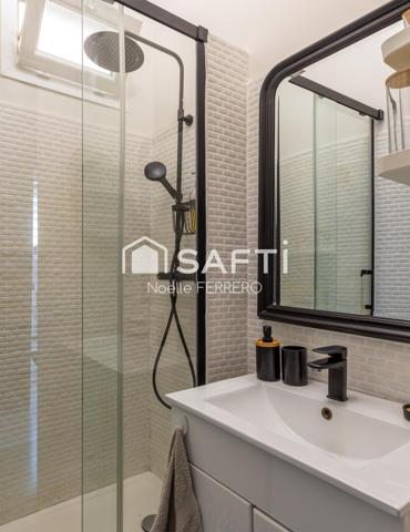 Appartement de caractère 5 pièces cœur de Saint Raphaël