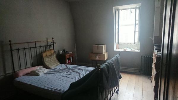 Maison à fort potentiel + hangar de 500m2 centre ville de MAULEON 