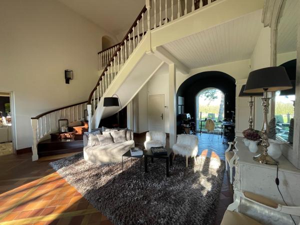 Vente Maison de luxe Arras 20 Pièces 533 m²