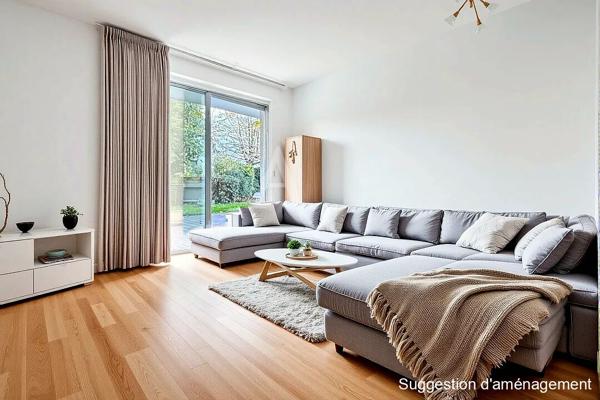 Suresnes - Appartement 3 pièces de 58 m² avec jardin 200 m² - Parking et Cave - 2ème parking en sus