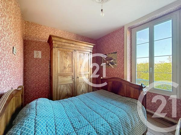 Maison à vendre  6 pièces - 140,50 m2 ST MEME LES CARRIERES - 16