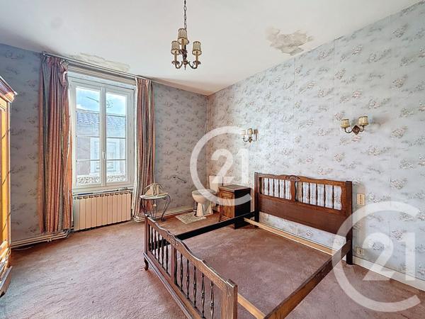 Maison à vendre  6 pièces - 140,50 m2 ST MEME LES CARRIERES - 16