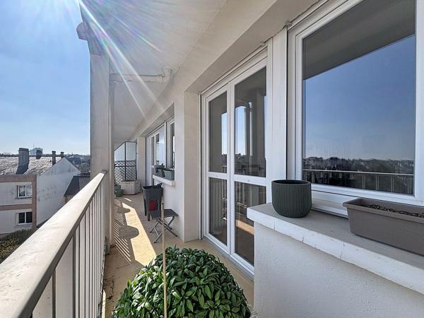 Appartement Laval 2 pièce(s) 58.99 m2