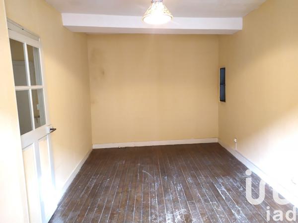 Maison de ville 4 pièces de 65 m² à Nolay (21340)