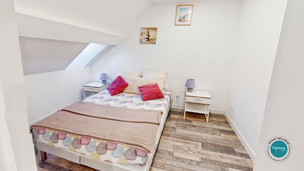 Maison 8 pièces divisée en 5 logements indépendants