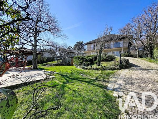 Maison à vendre 9 pièces 246 m² Millery