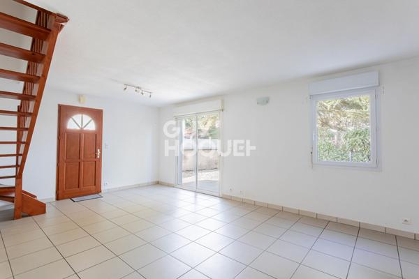 Maison de ville avec jardinet, rare à la vente !