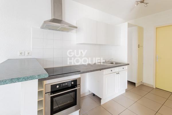 Maison de ville avec jardinet, rare à la vente !