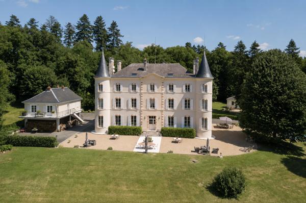 Rare propriété alliant confort contemporain et large potentiel d’utilisation