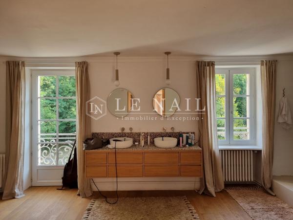 Rare propriété alliant confort contemporain et large potentiel d’utilisation