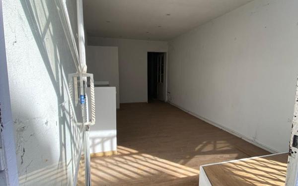 Immeuble à vendre    3 pièces • 180 m2 Montréjeau