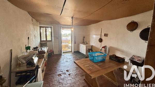 Maison à vendre 8 pièces 150 m² Saint-Étienne-de-Fontbellon