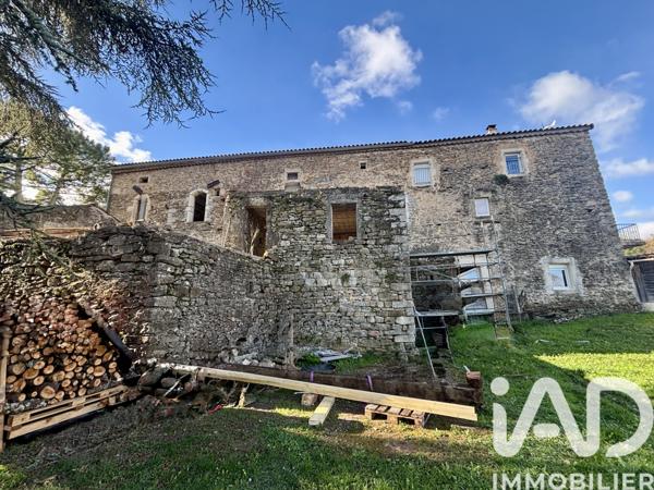 Maison à vendre 8 pièces 150 m² Saint-Étienne-de-Fontbellon