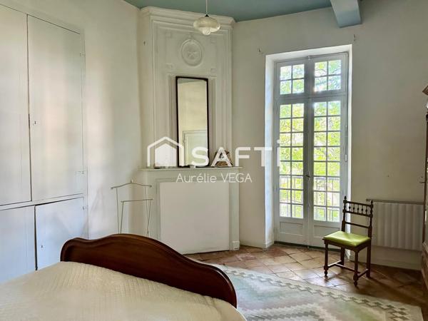 Une bâtisse de caractère au cœur de Chalabre !