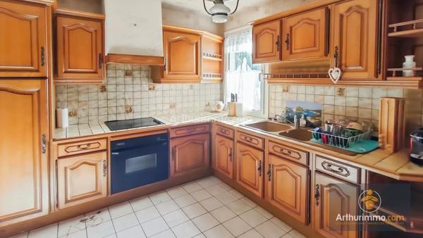 Vente                                                      Maison
                        
                     7 pièces                      126 m2                     à Courcouronnes