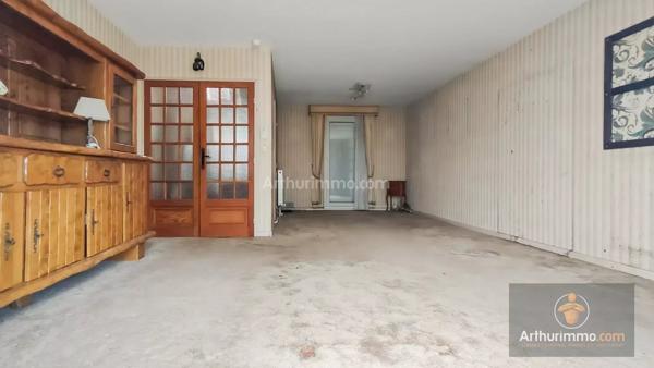 Vente                                                      Maison
                        
                     7 pièces                      126 m2                     à Courcouronnes