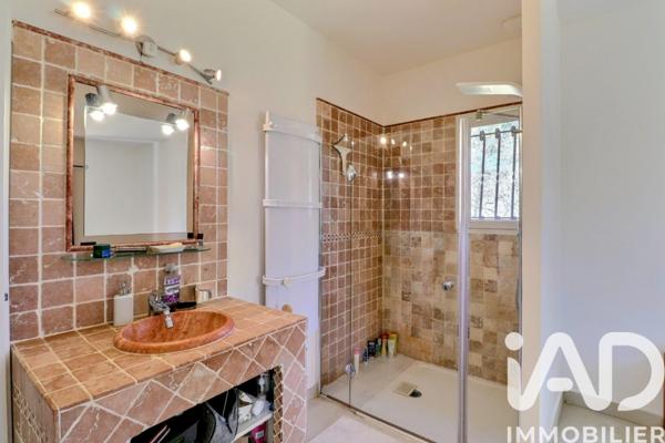 Maison à vendre 6 pièces 174 m² Draguignan