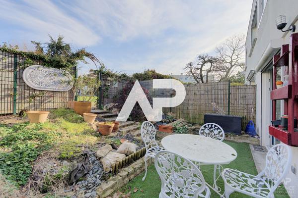 Maison Rueil Malmaison 4 pièce(s) 95.27 m2 €676 000 ** - Référence 19770