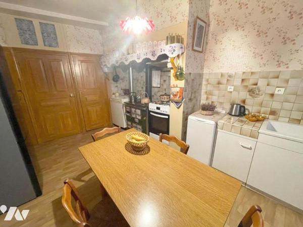 MAISON MALZIEU-VILLE VENTE NU PROPRIÉTÉ (viager occupé sans rente)