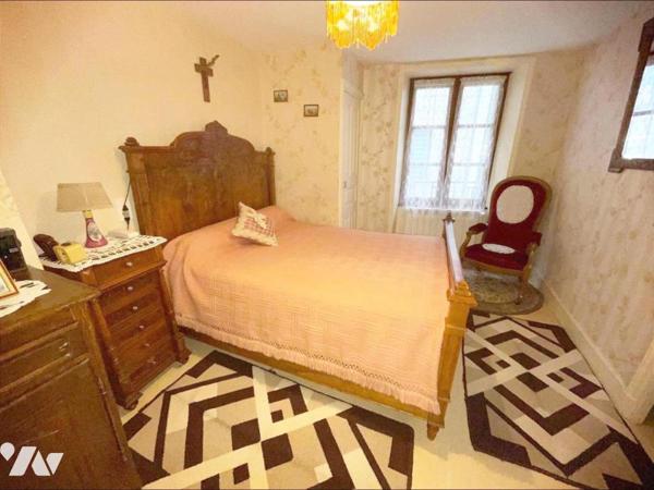 MAISON MALZIEU-VILLE VENTE NU PROPRIÉTÉ (viager occupé sans rente)