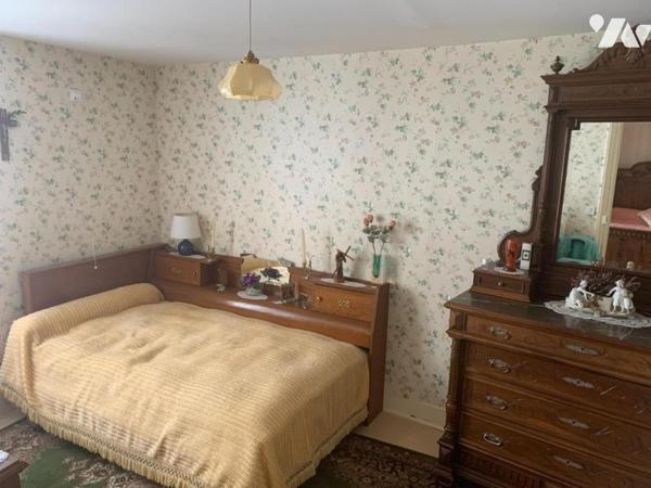 MAISON MALZIEU-VILLE VENTE NU PROPRIÉTÉ (viager occupé sans rente)