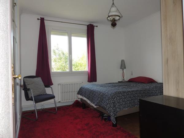 À vendre - Maison mitoyenne 1 côté, 5 pièces située à Cahors (46000)