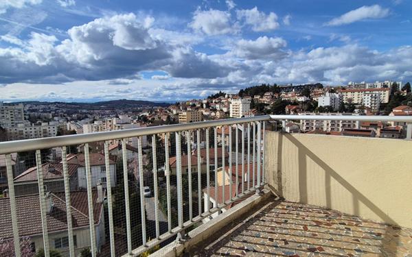 Appartement à vendre    5 pièces • 102,32 m2 Saint-Étienne