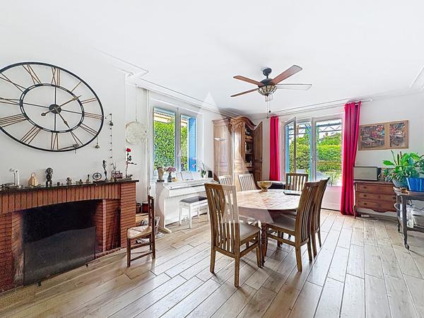 Maison 6 pièces 144 m2